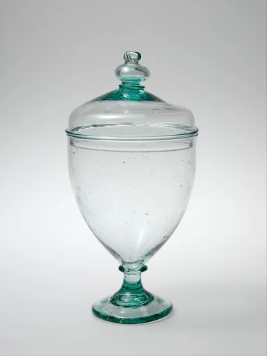 Urn