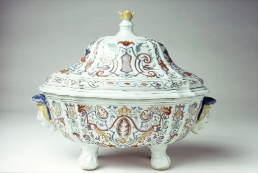 Tureen (one of a pair)