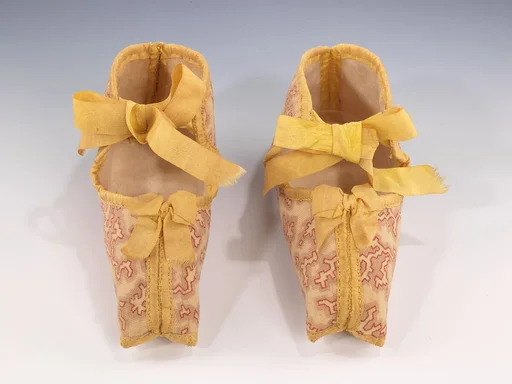 Bootees