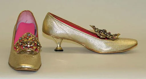 Evening shoes