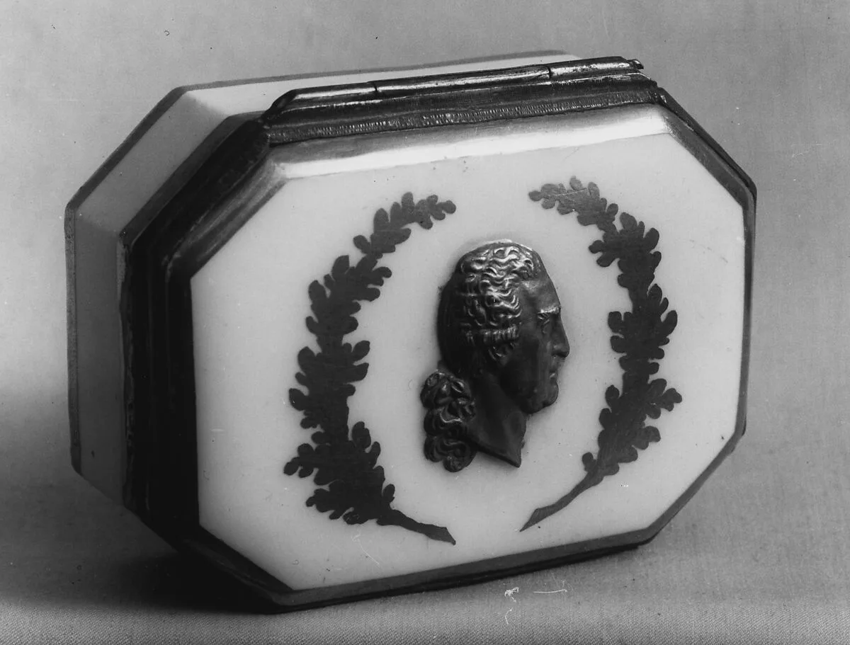 Snuffbox — Meissen Manufactory