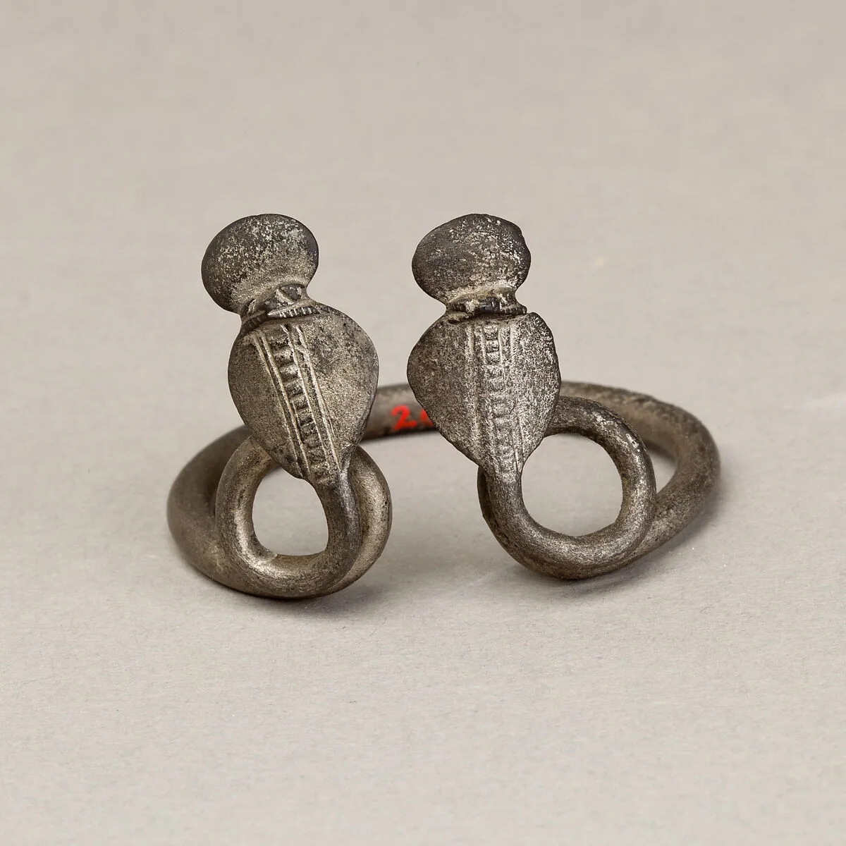 Bracelet with two uraei — Unknown