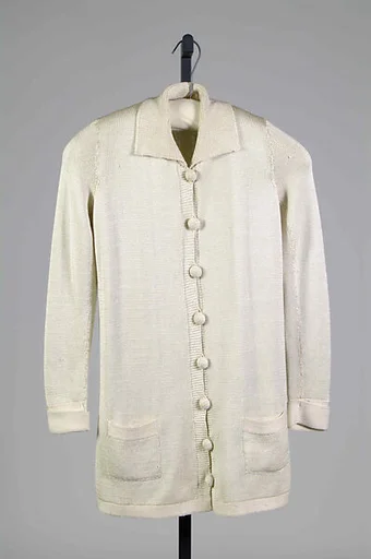 Cardigan sweater