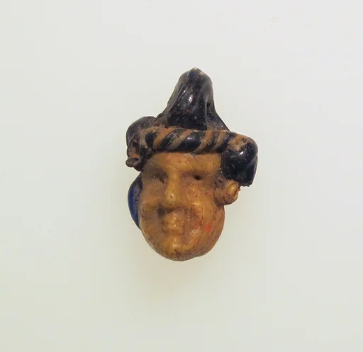 Glass head pendant