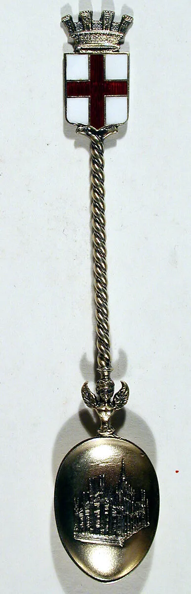 Souvenir spoon with view of Milan Cathedral — Unknown