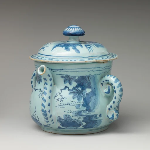 Posset pot with cover