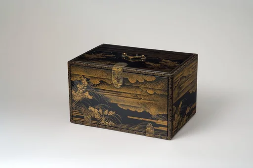 秋草蒔絵書箪笥|Book Cabinet (Shodansu) for a set of "The Chronicle of Great Peace" (Taiheiki)