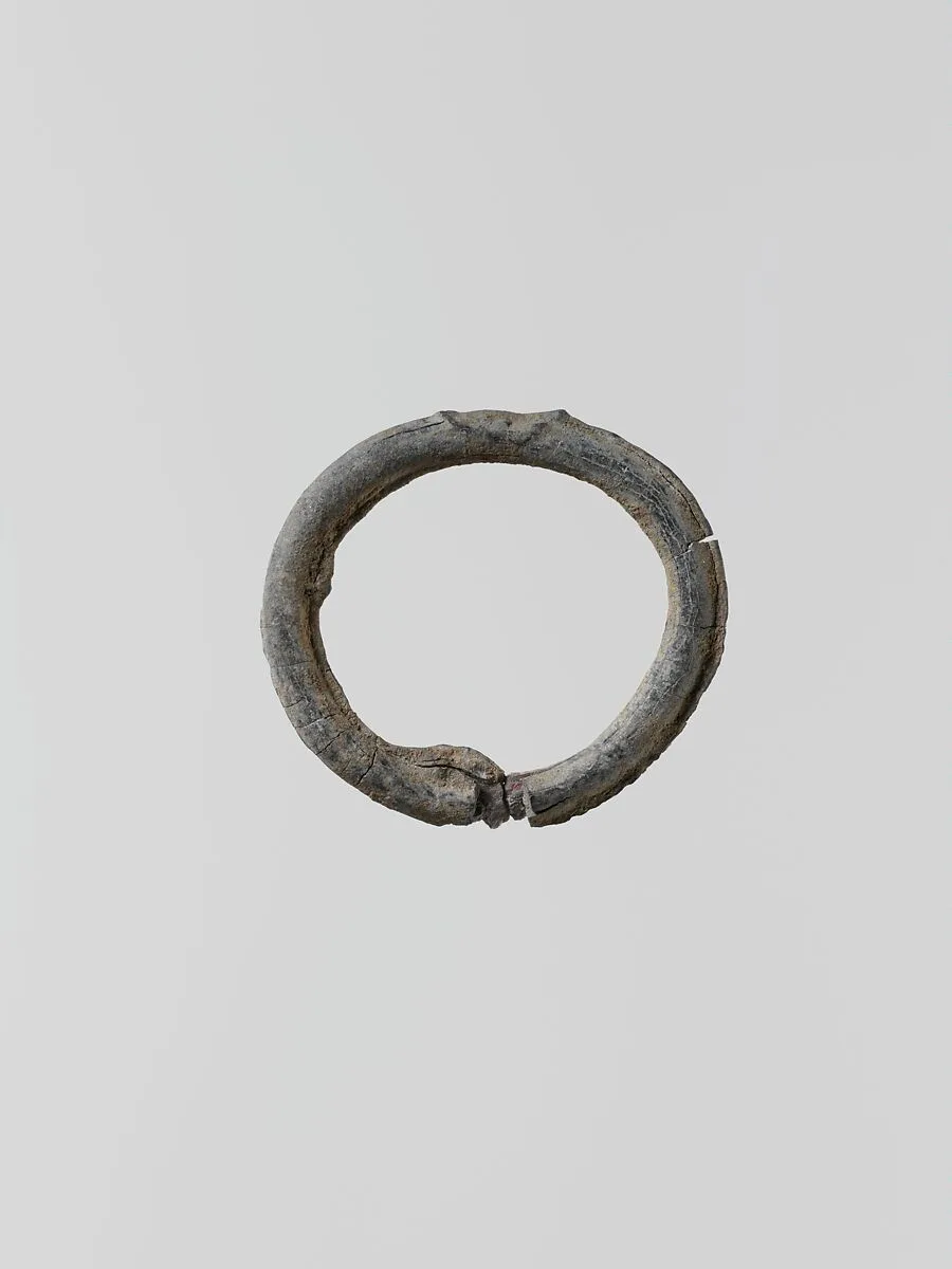 Lead ring — Unknown