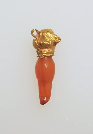 Pendant with goat's head