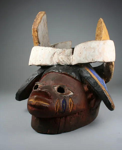 Helmet Mask (Gelede) — Arobatan of Fobe