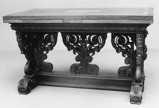 Draw-top table