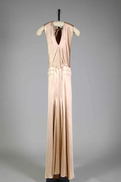 Evening dress — Muriel King