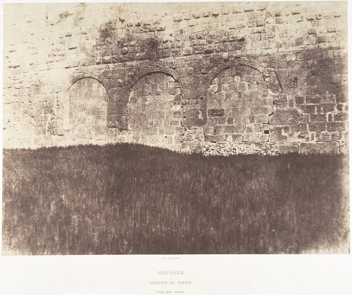 Jérusalem, Enceinte du Temple, Triple porte romaine — Imprimerie photographique de Blanquart-Évrard, à Lille|Auguste Salzmann