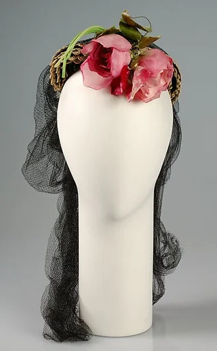 Cocktail hat