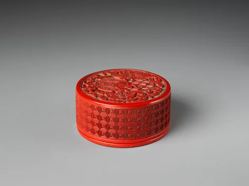 清晚期    剔紅瓜瓞綿延圖盒|Pair of boxes with melons and butterflies
