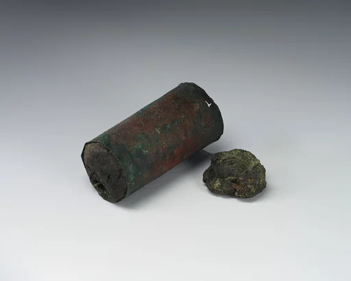 Amulet case