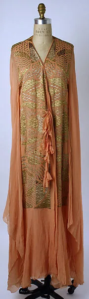 Tea gown — Franklin Simon & Co.