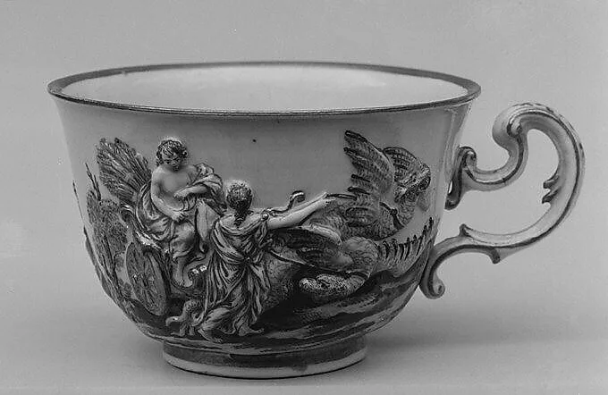 Tea cup (part of a service) — Doccia Porcelain Manufactory