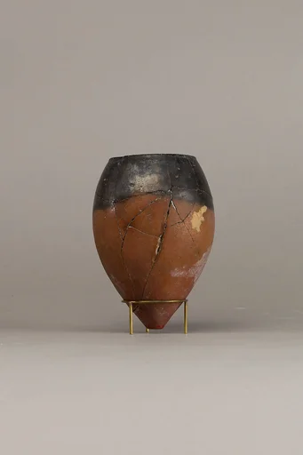 Black-topped red ware jar
