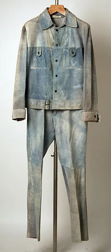 Suit