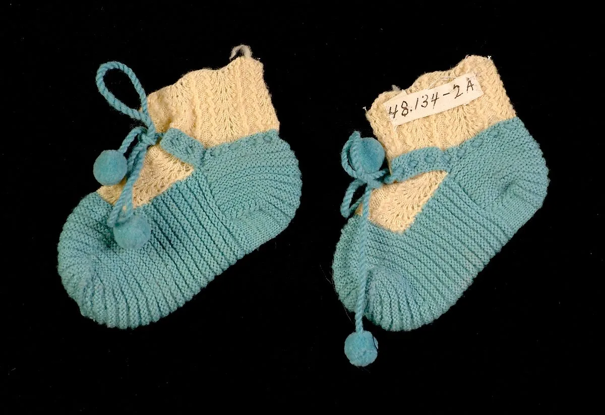 Bootees — Unknown