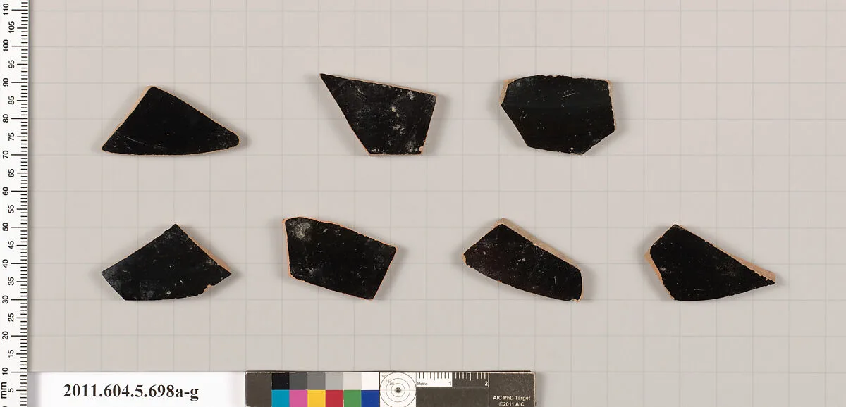 Terracotta fragments of kylikes (drinking cups) — Unknown