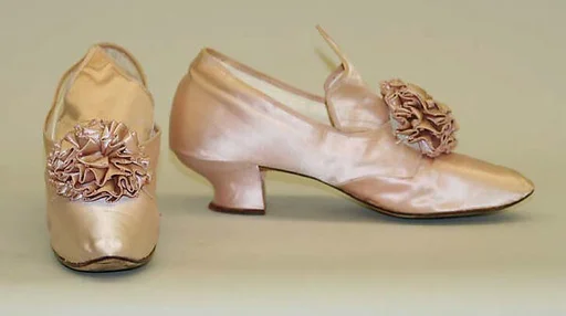 Evening shoes