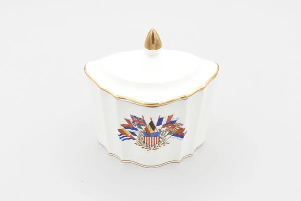 Sugar bowl — Wedgwood|Unknown Designer