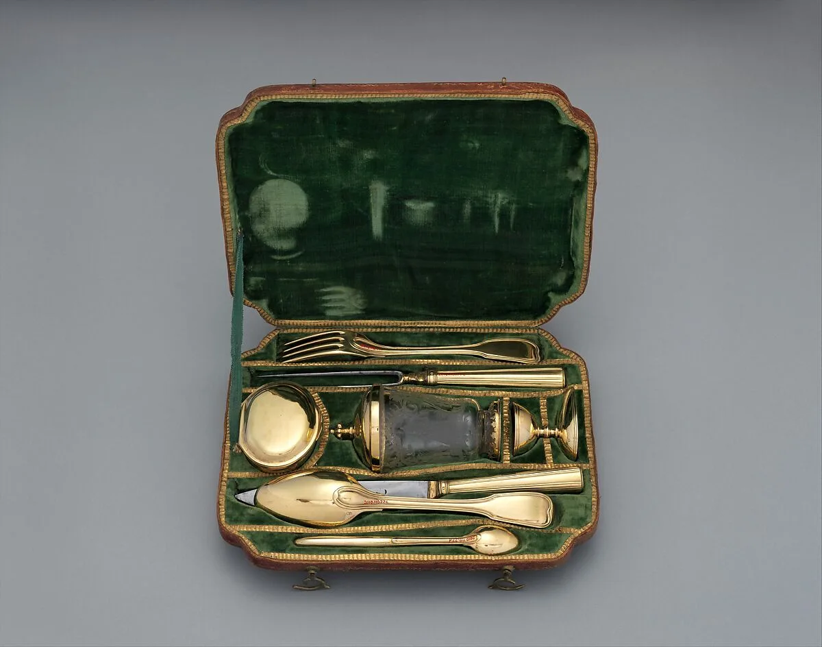 Traveling set with glass beaker in case — Samuel Bardet