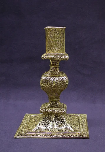 Pair of candlesticks