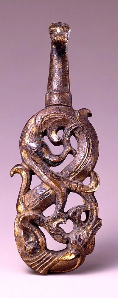 鎏金龍紋青銅帶鈎|Belt Hook in the Shape of a Dragon — Unknown