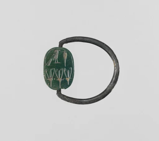 Signet ring