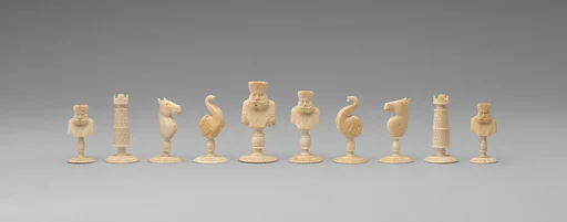 Chessmen (32)