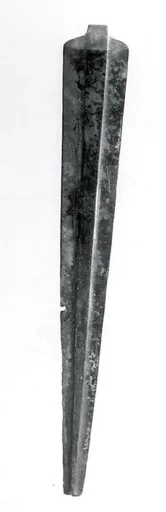 Sword or dagger