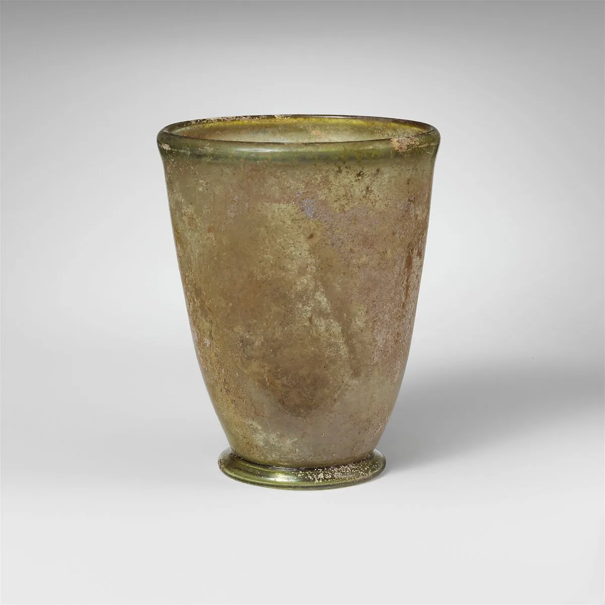 Glass beaker — Unknown