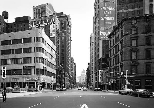 Broadway at 22nd Street, Flatiron District, New York — Thomas Struth
