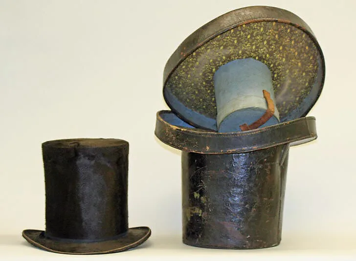 Hat — Unknown