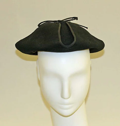 Tricorne