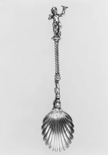 Souvenir spoon