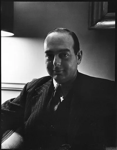 [Robert Ullman]