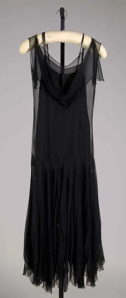 Evening dress — Unknown