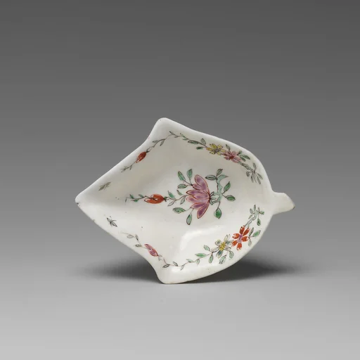 Dish (one of a pair)