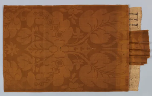 Length of wool damask
