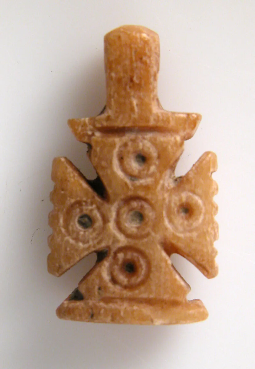 Pendant Cross — Unknown