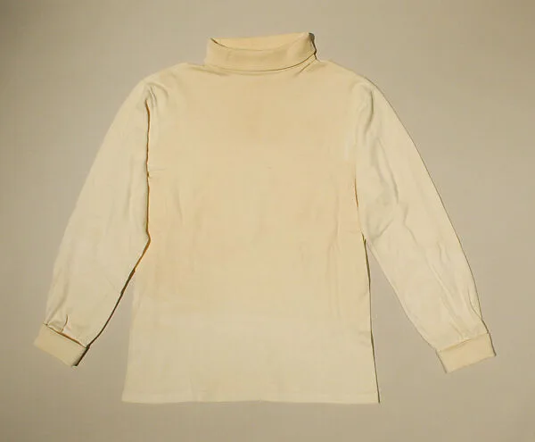 Turtleneck sweater — Unknown