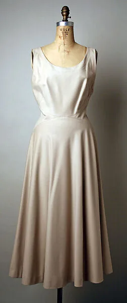 Dress — Pauline Trigère