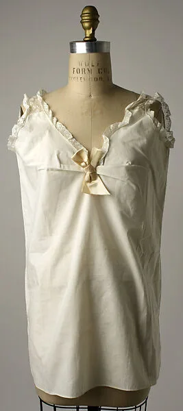 Chemise — Unknown
