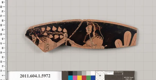 Terracotta rim fragment of a kylix (drinking cup)