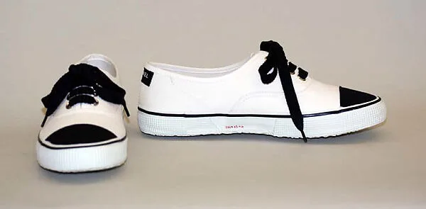 Shoes — House of Chanel|Karl Lagerfeld