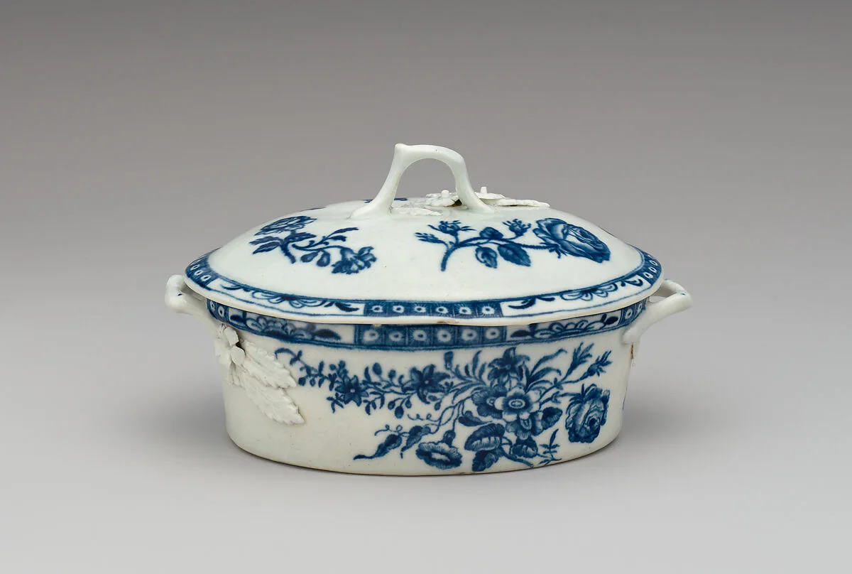Butter dish with cover — Worcester factory